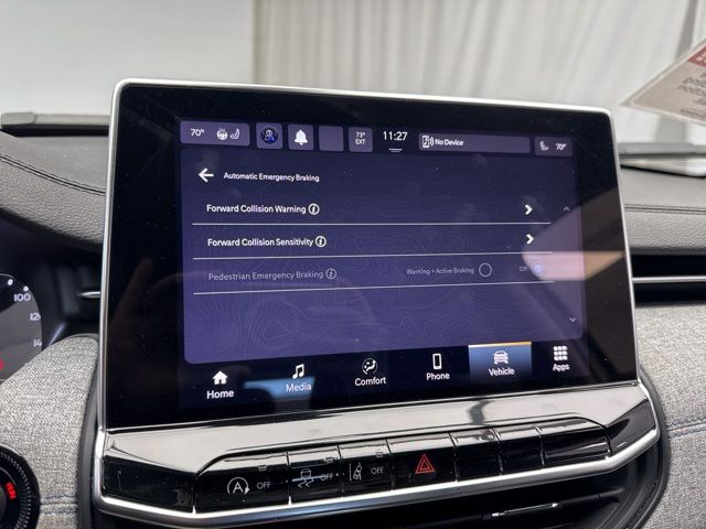 Vehicle image 22 of 29