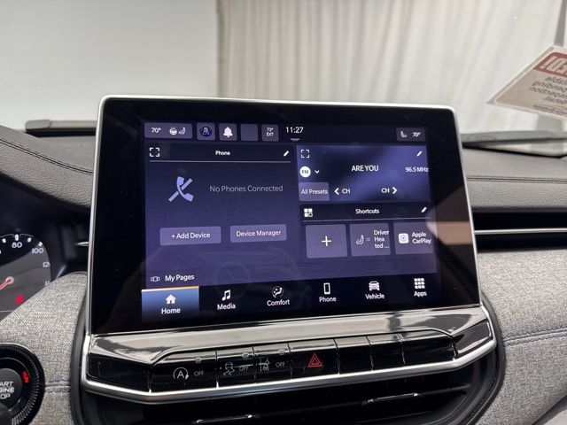Vehicle image 16 of 29