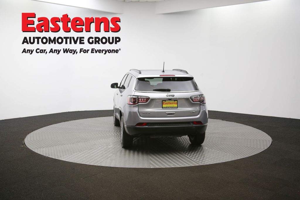 2022 Jeep Compass Latitude Image 34 of 62