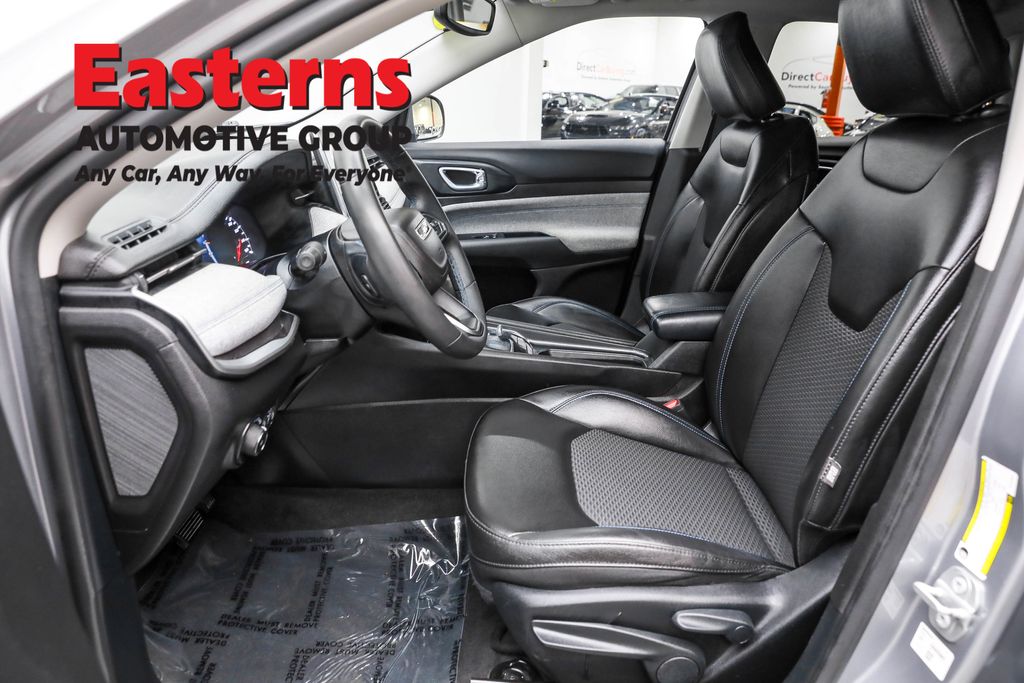 2022 Jeep Compass Latitude Image 45 of 62