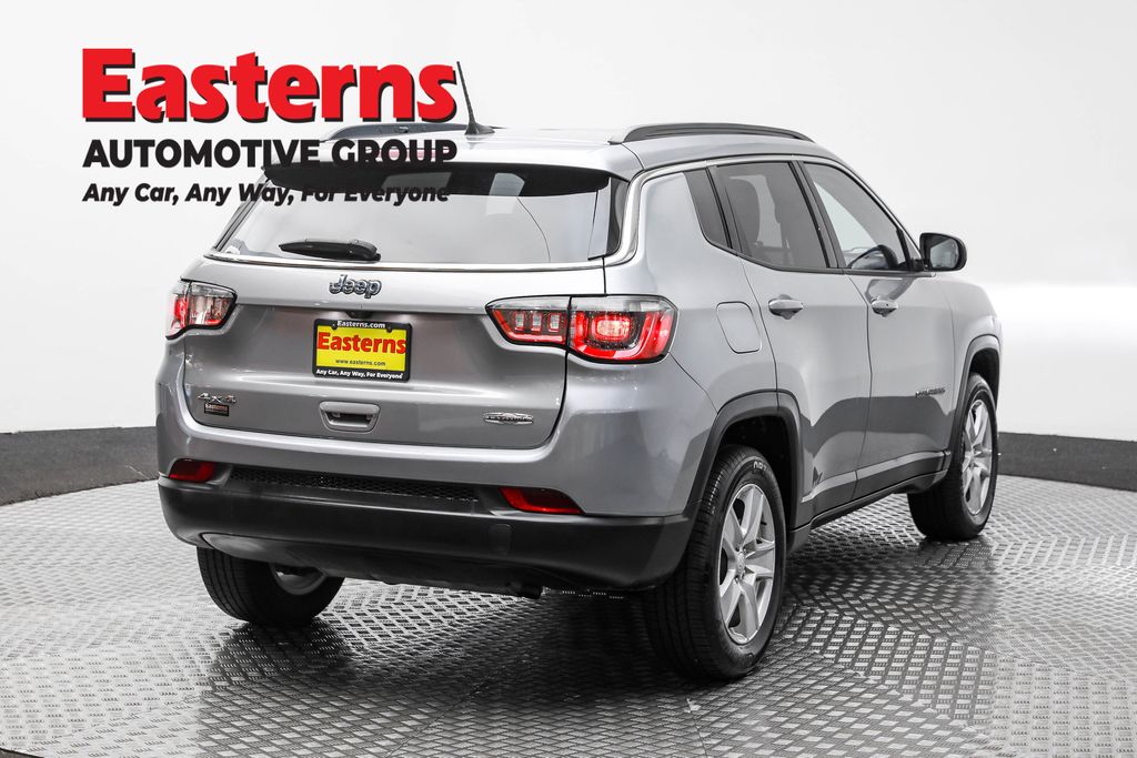 2022 Jeep Compass Latitude Image 26 of 62