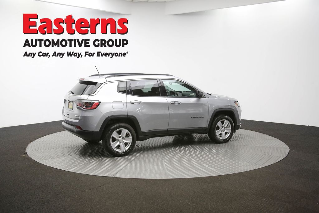 2022 Jeep Compass Latitude Image 21 of 62