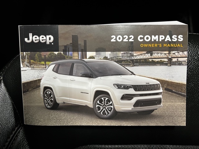 Vehicle image 4 of 46