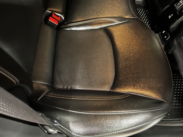 Vehicle image 25 of 46