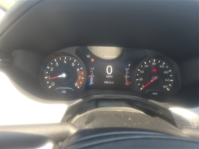 Vehicle image 18 of 26