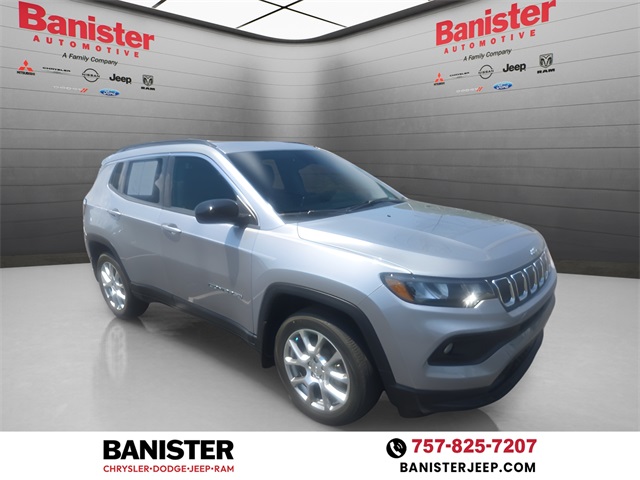 Vehicle image 3 of 26