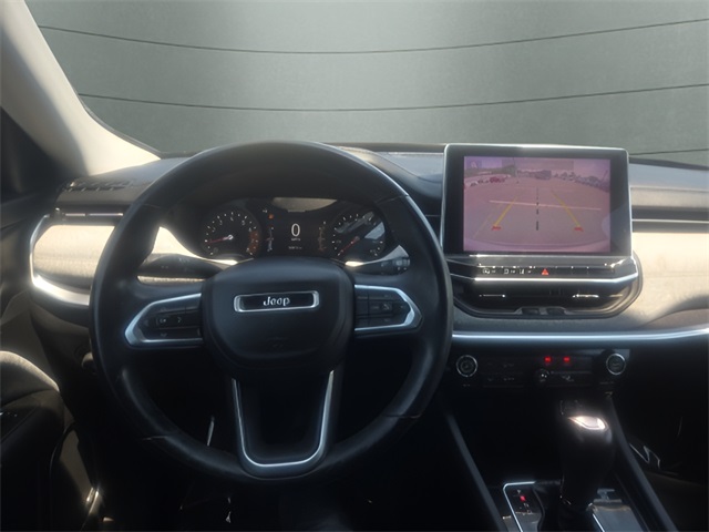 Vehicle image 20 of 26