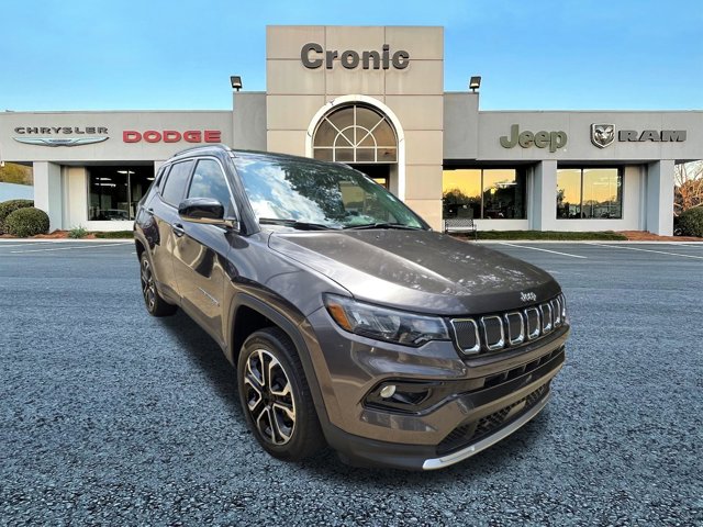 Vehicle image 5 of 39