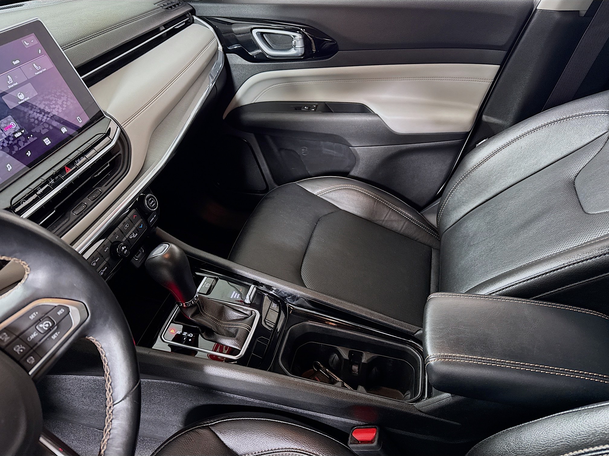 2022 Jeep Compass Limited Image 23 of 29