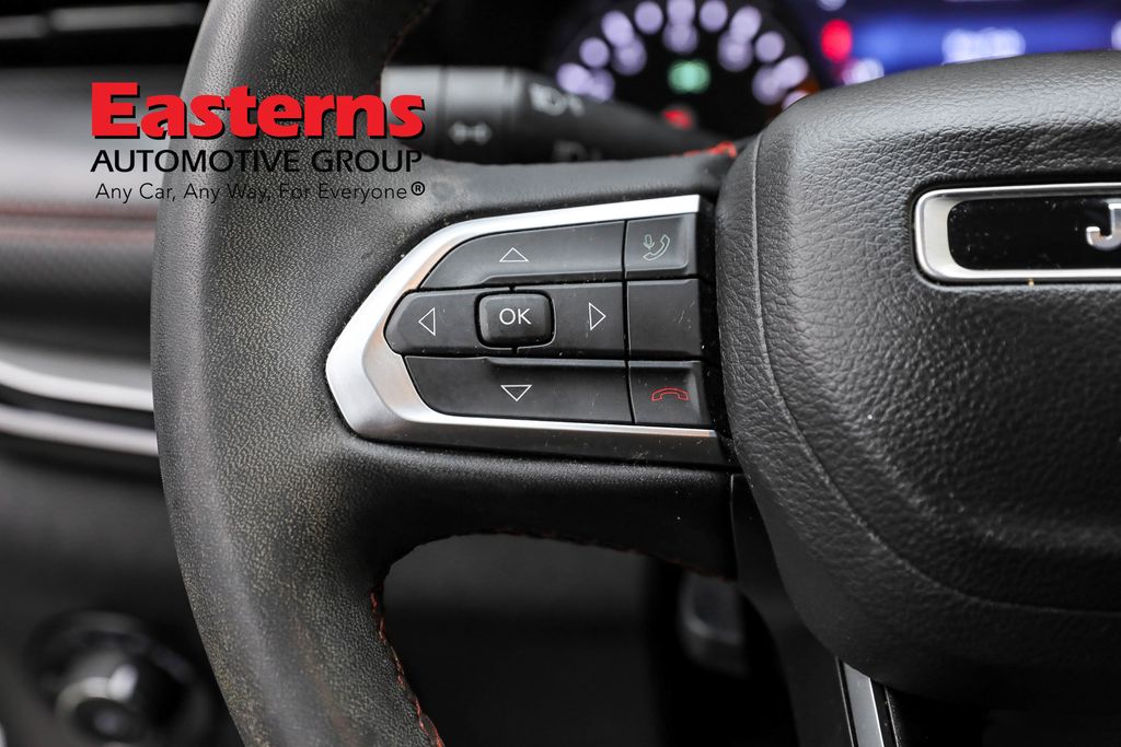 Vehicle image 57 of 61