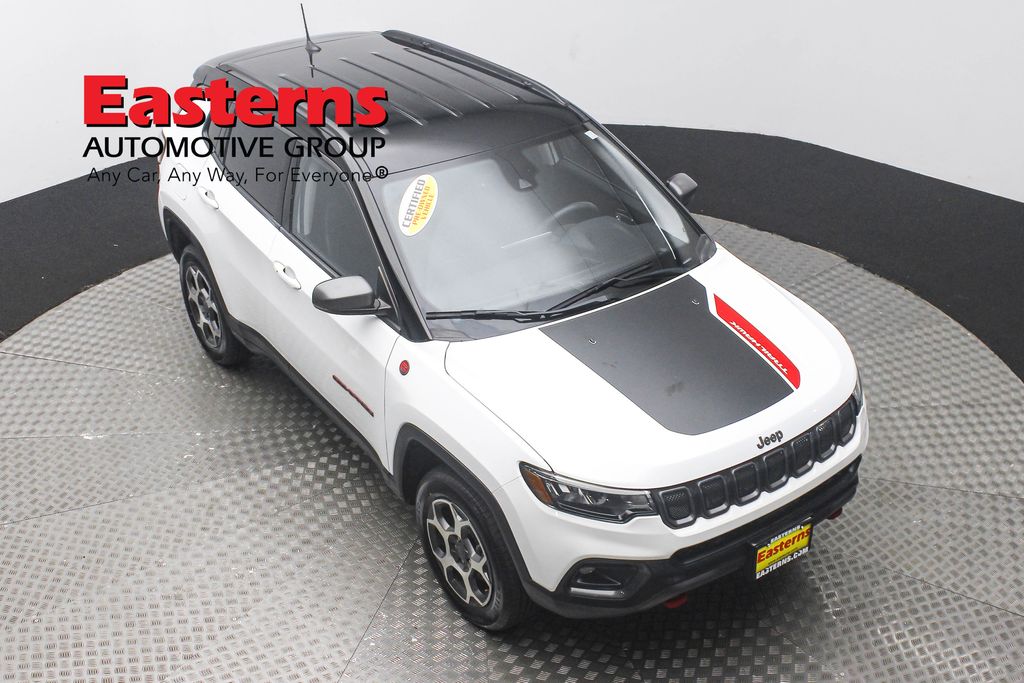 Vehicle image 13 of 61