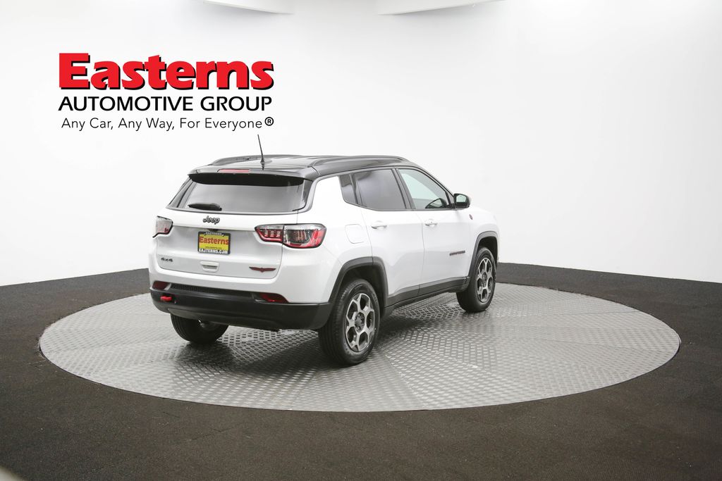 Vehicle image 24 of 61