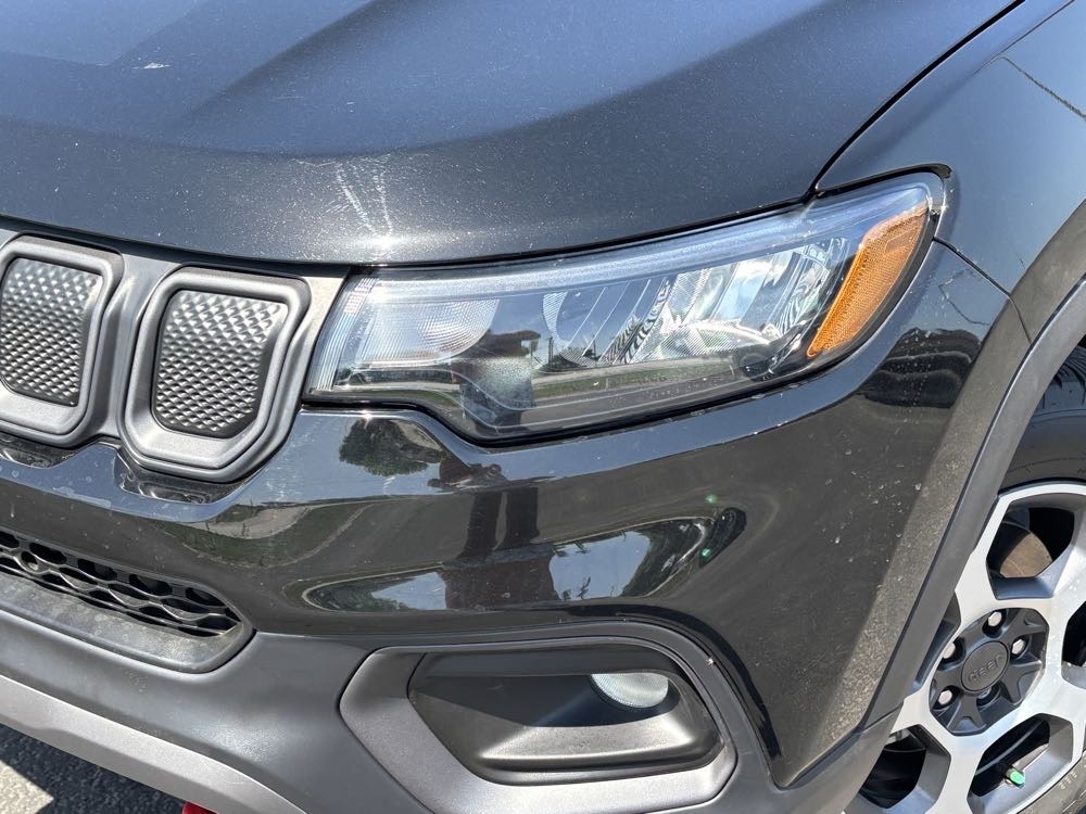 Vehicle image 7 of 35