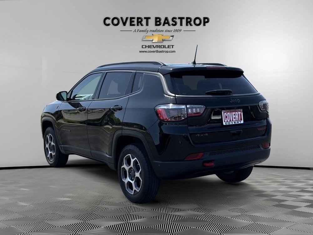 Vehicle image 4 of 35