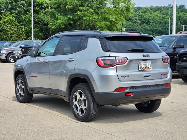 Vehicle image 7 of 28