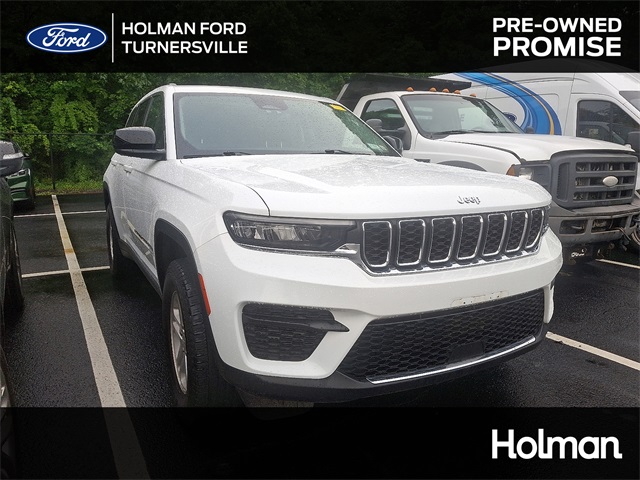 Vehicle image 2 of 4