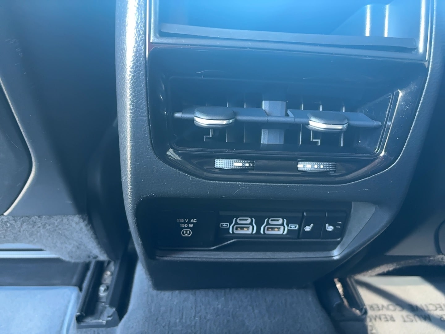 Vehicle image 16 of 17