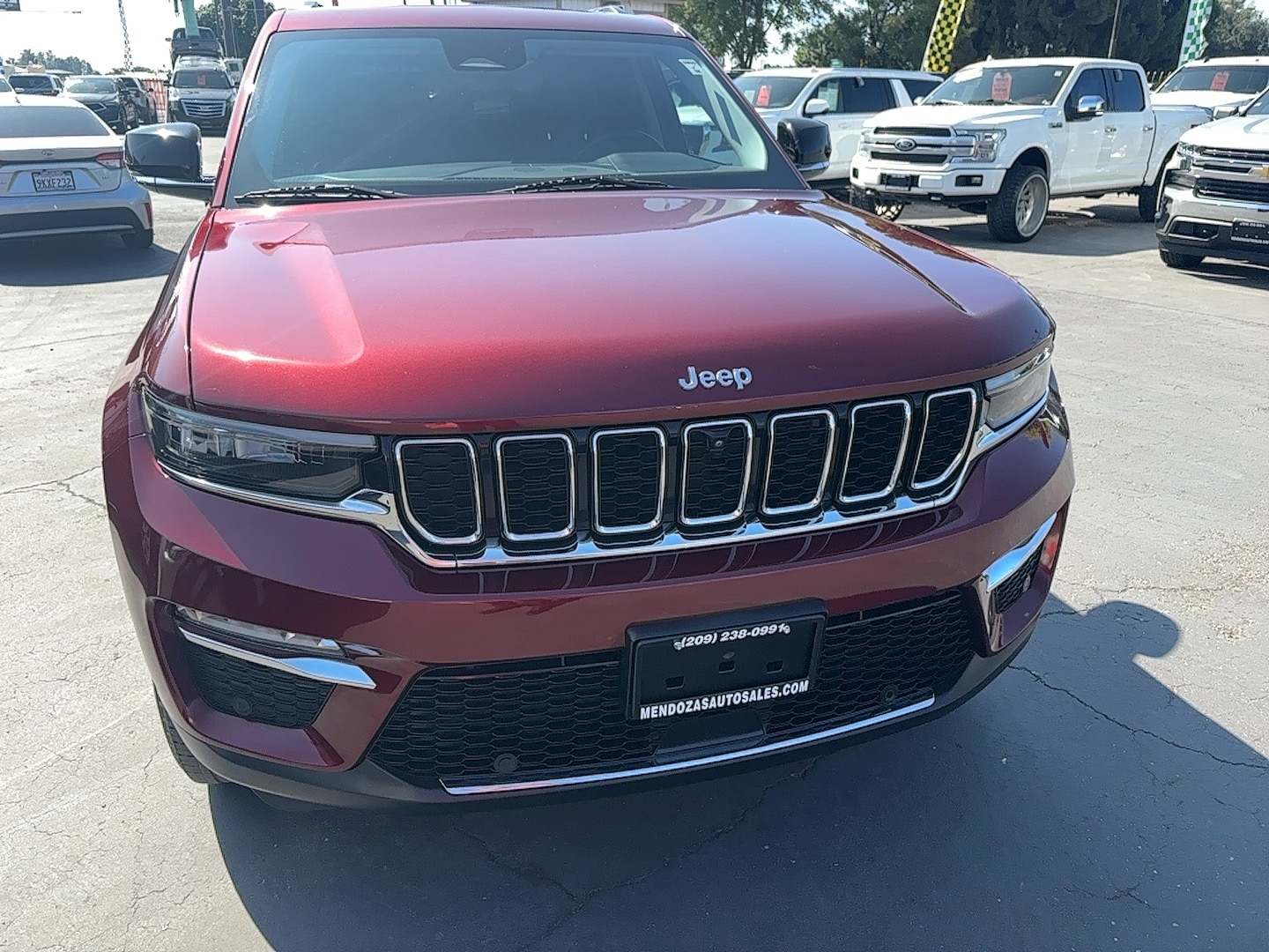 Vehicle image 14 of 17