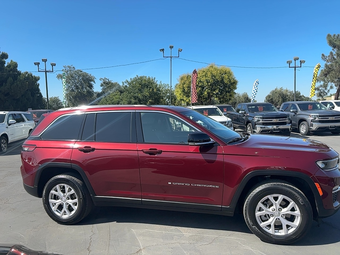 Vehicle image 3 of 17