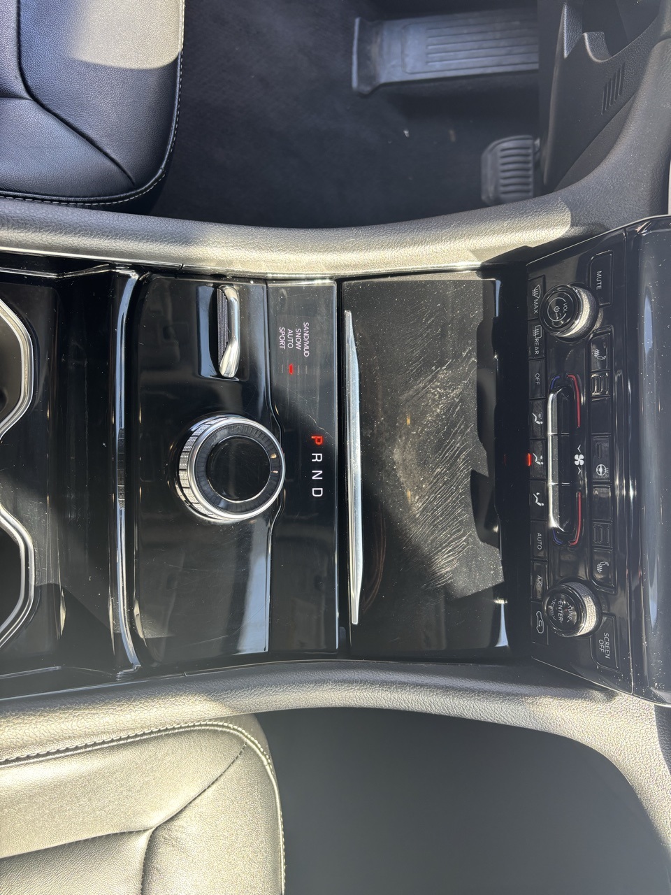 Vehicle image 13 of 20