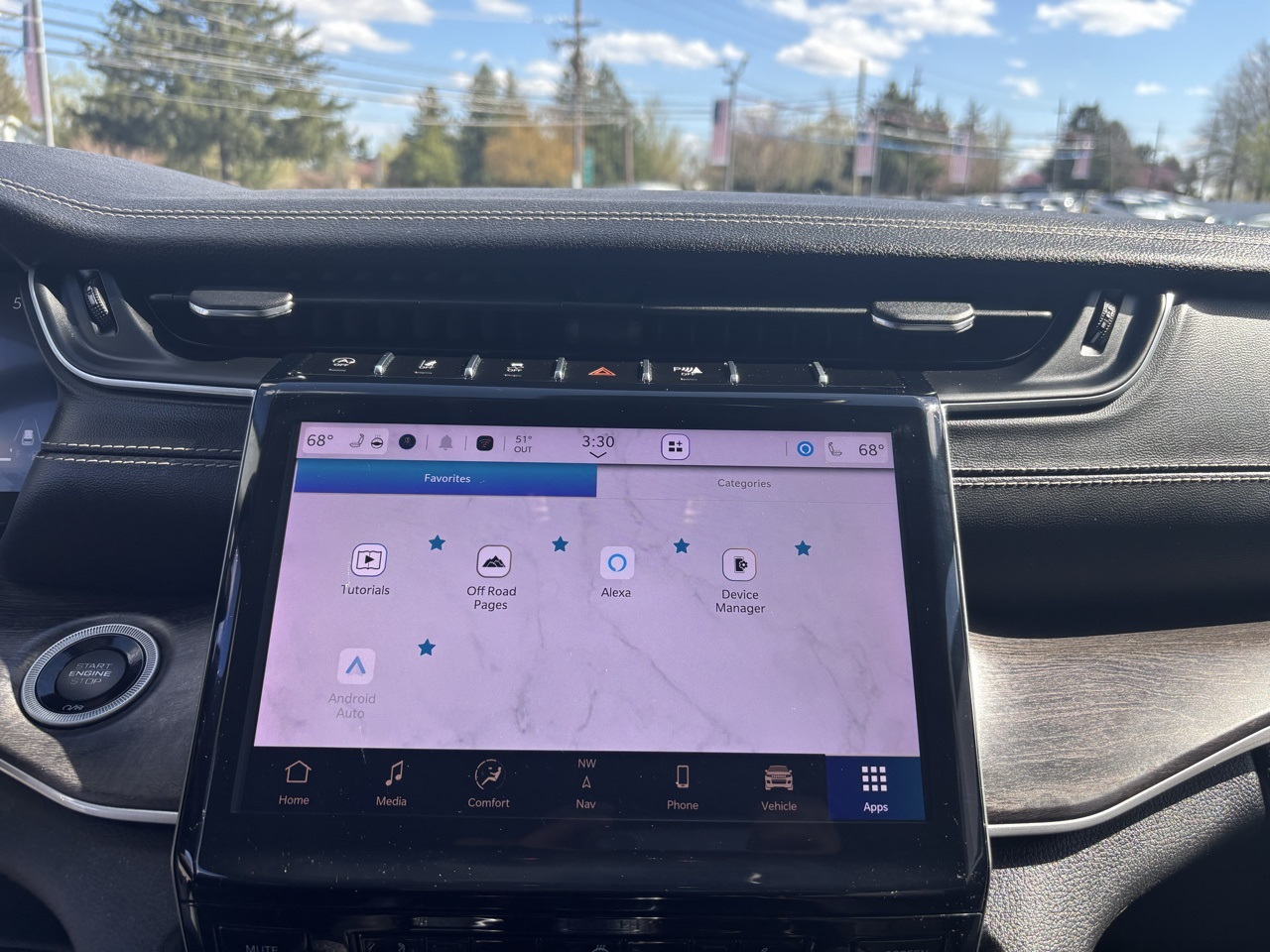 Vehicle image 14 of 20