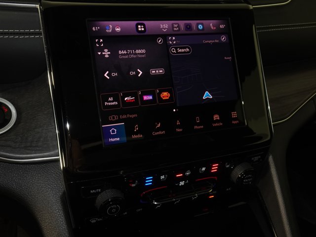 Vehicle image 27 of 53