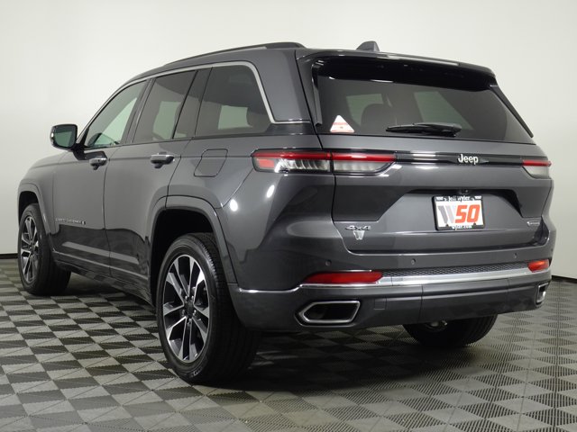 Vehicle image 7 of 53