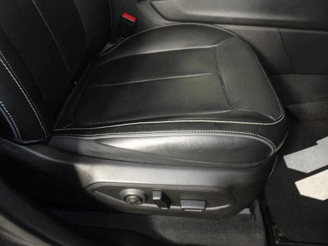 Vehicle image 44 of 53