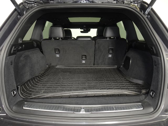 Vehicle image 11 of 53