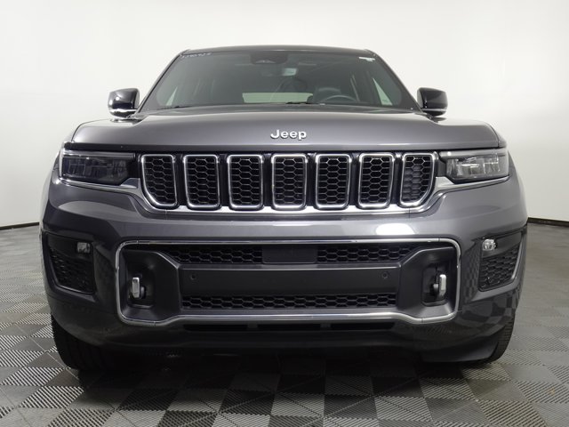 Vehicle image 2 of 53