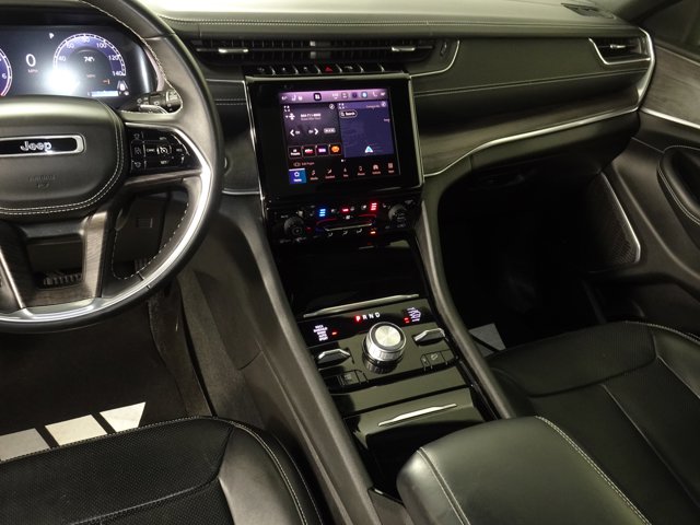 Vehicle image 52 of 53