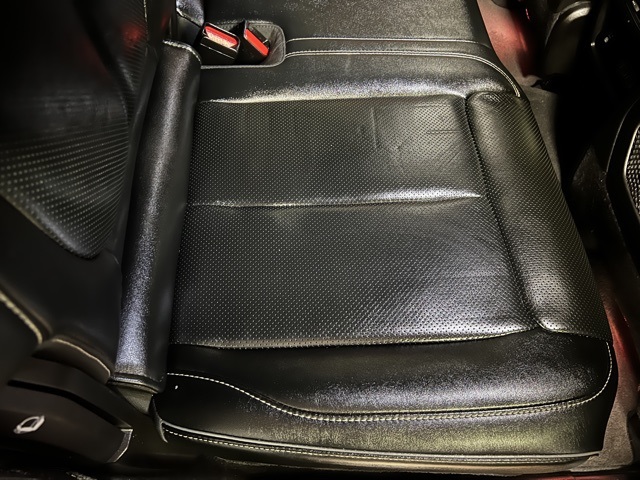 Vehicle image 26 of 52
