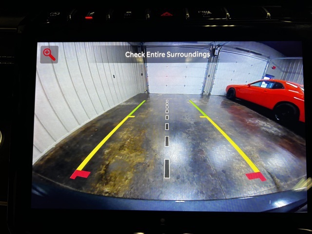 Vehicle image 43 of 52