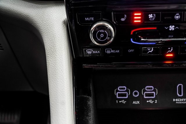 2022 Jeep Grand Cherokee Summit Image 36 of 50