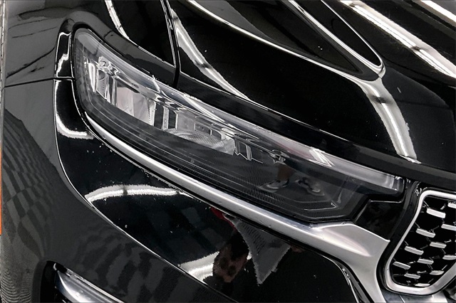 Vehicle image 32 of 39