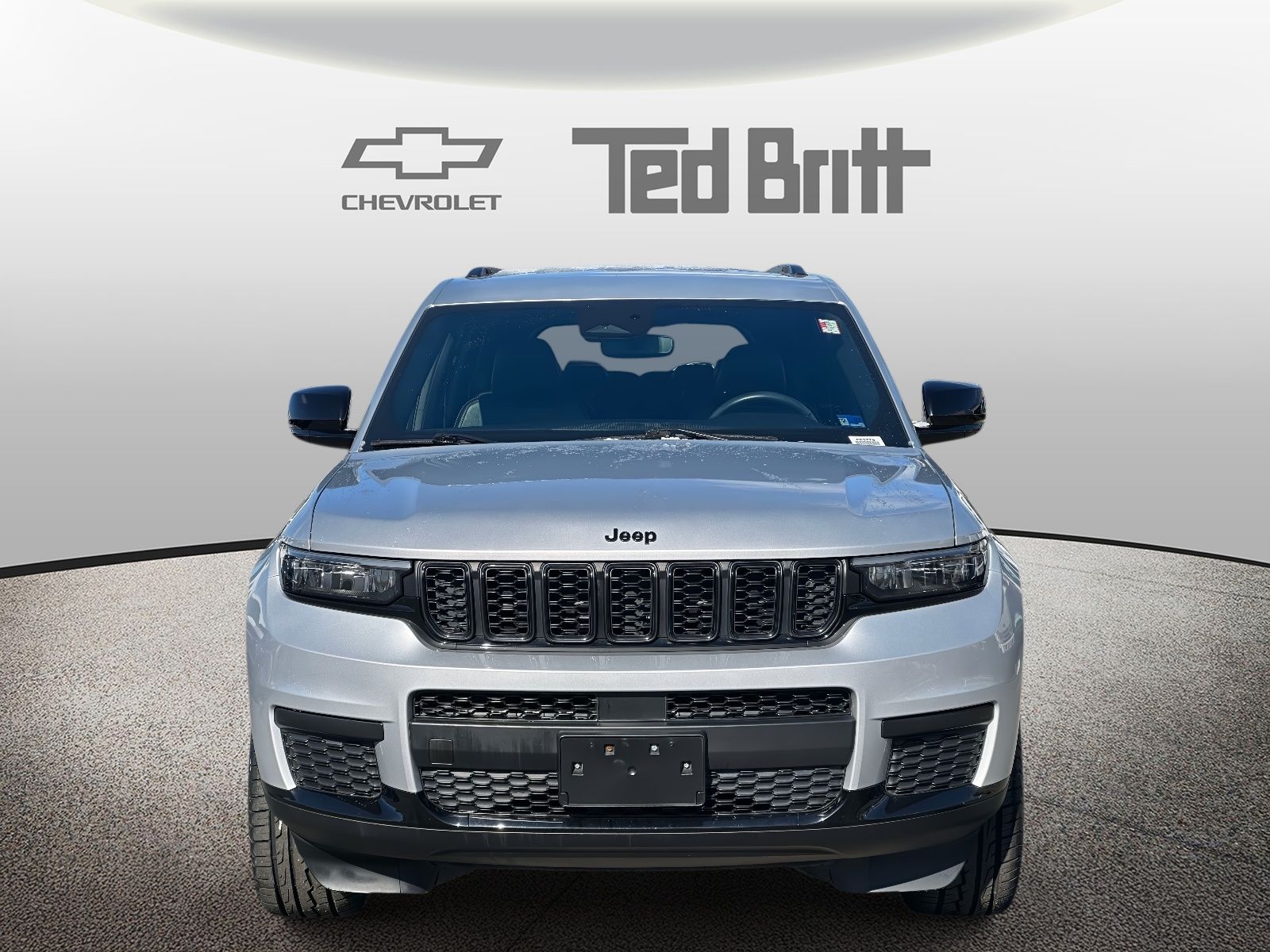 2022 Jeep Grand Cherokee L Altitude Image 2 of 28