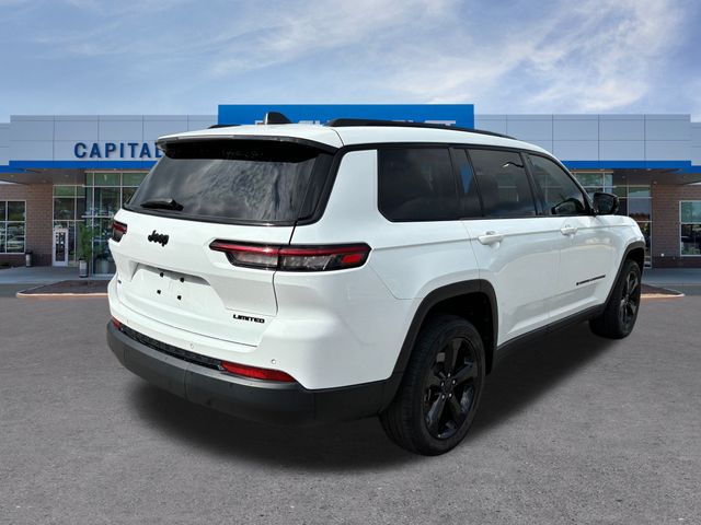 Vehicle image 6 of 18