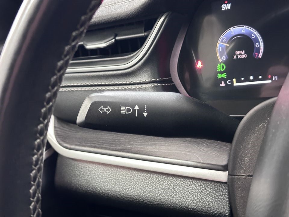 Vehicle image 59 of 78