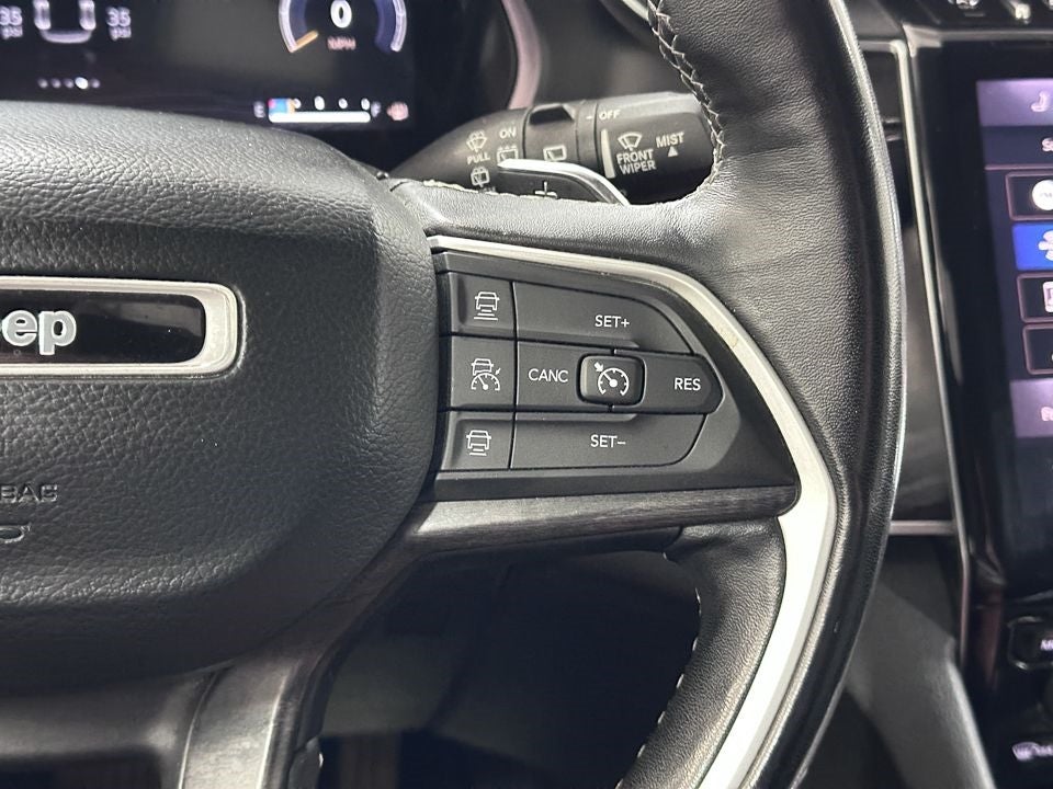 Vehicle image 69 of 78