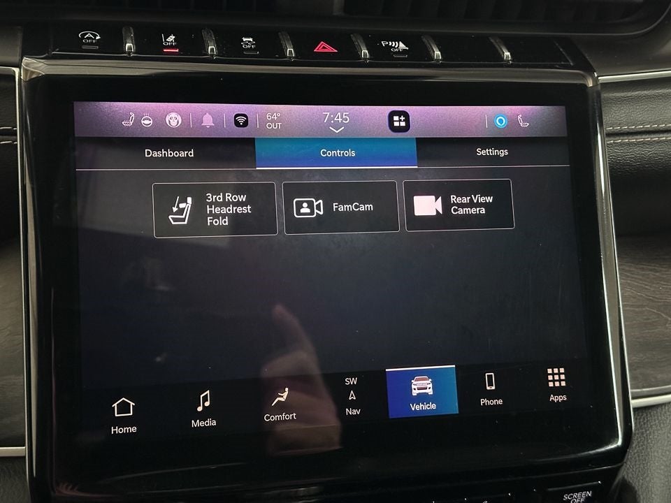 Vehicle image 35 of 78