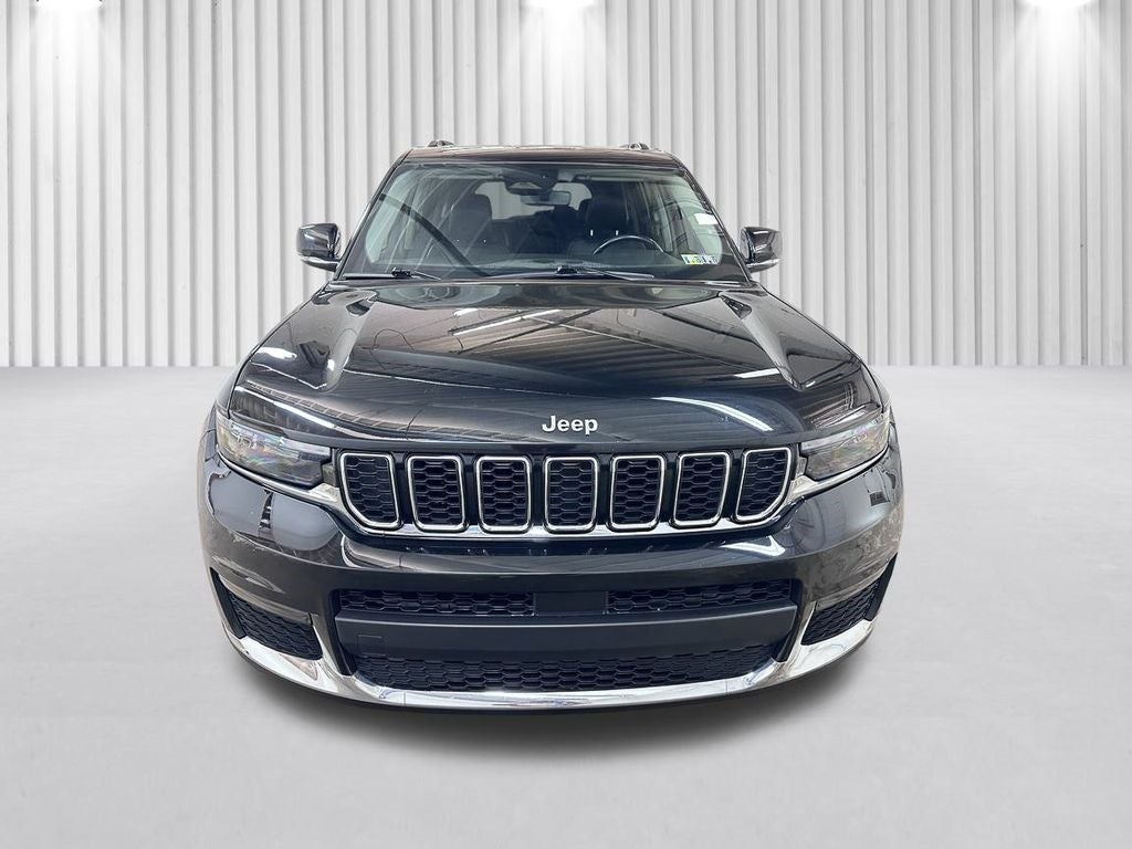 Vehicle image 3 of 78