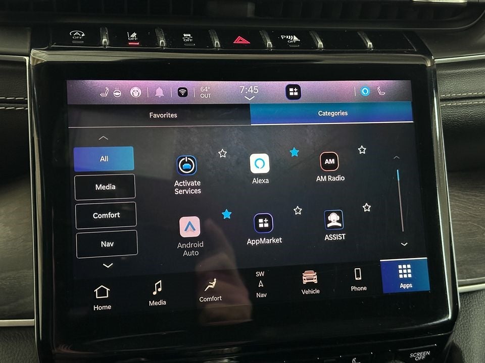 Vehicle image 32 of 78