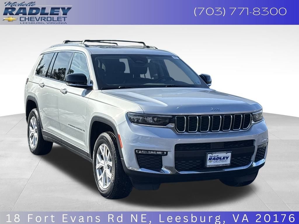 2022 Jeep Grand Cherokee L Limited Image 3 of 23