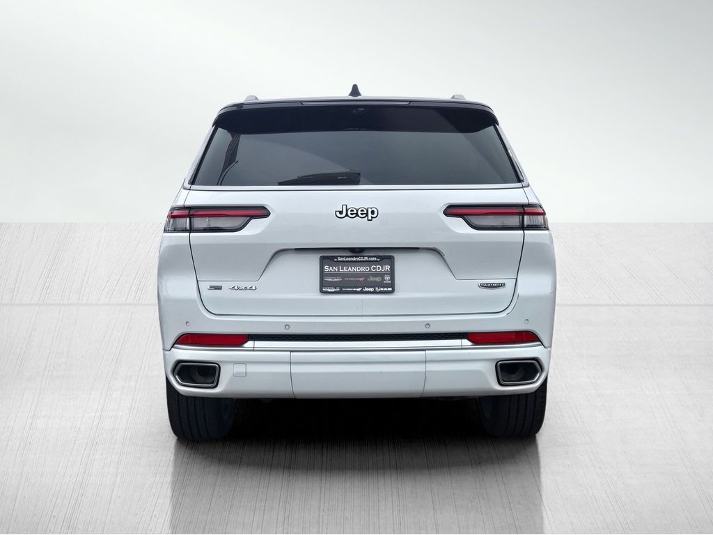 Vehicle image 6 of 25