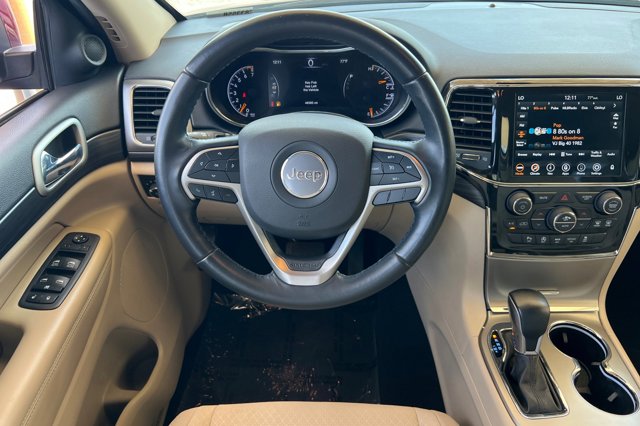 Vehicle image 14 of 30