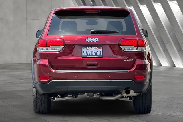 Vehicle image 8 of 30
