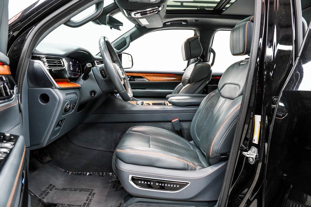 2022 Jeep Grand Wagoneer Series II Image 41 of 49