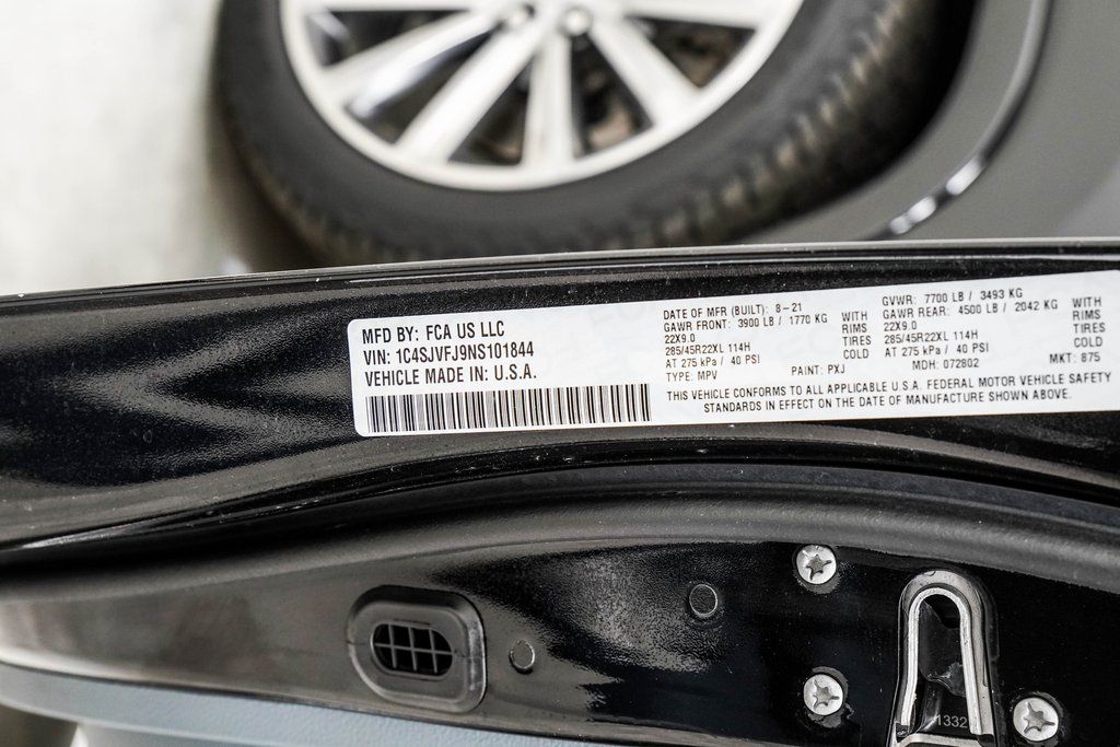 2022 Jeep Grand Wagoneer Series II Image 37 of 49