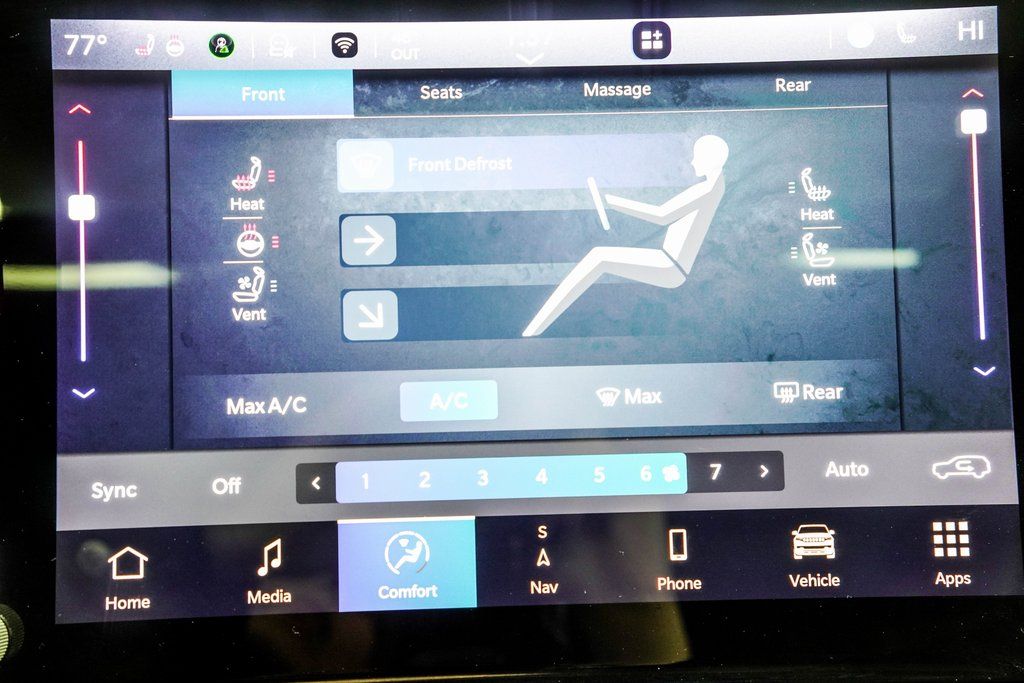 2022 Jeep Grand Wagoneer Series II Image 24 of 49