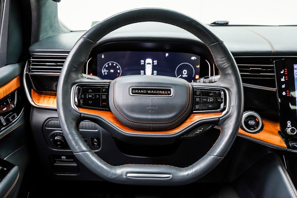 2022 Jeep Grand Wagoneer Series II Image 39 of 49